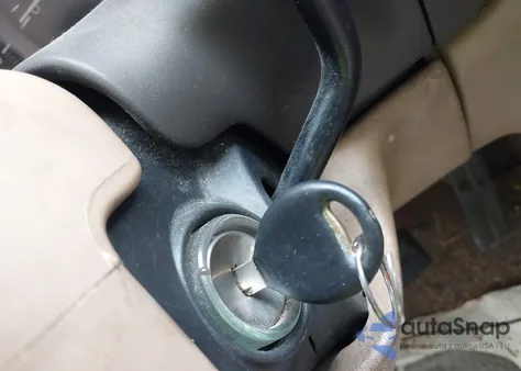 1998 Chrysler Town & Country Lxi из США, поврежденный, VIN 1C4GP64L9WB665462